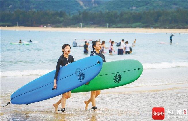 琼海客运部门备足运力确保春运安全畅通 合理安排运力 保障出行畅通
